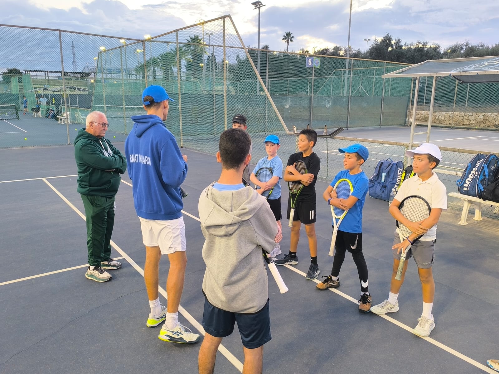 נבחרת העילית של מרכזי הטניס באימון