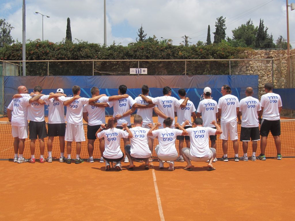 קורסי קיץ וקורס חצי שנתי באפריל להכשרות מדריכים