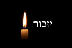 יזכור עם נר